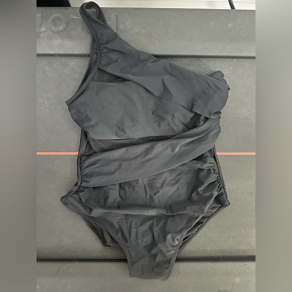 Midnight Elegance Tummy Control One-Piece - Picture 4 of 8